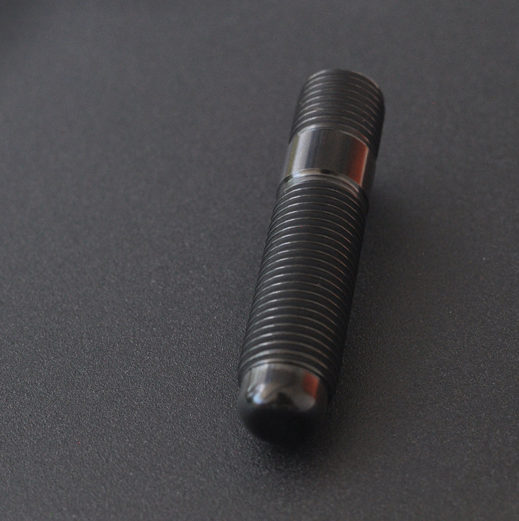 Titanium wheel lug studs